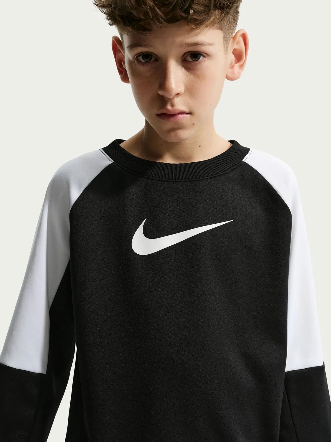 Спортивный костюм Nike Sportswear Black, черный — фото 3