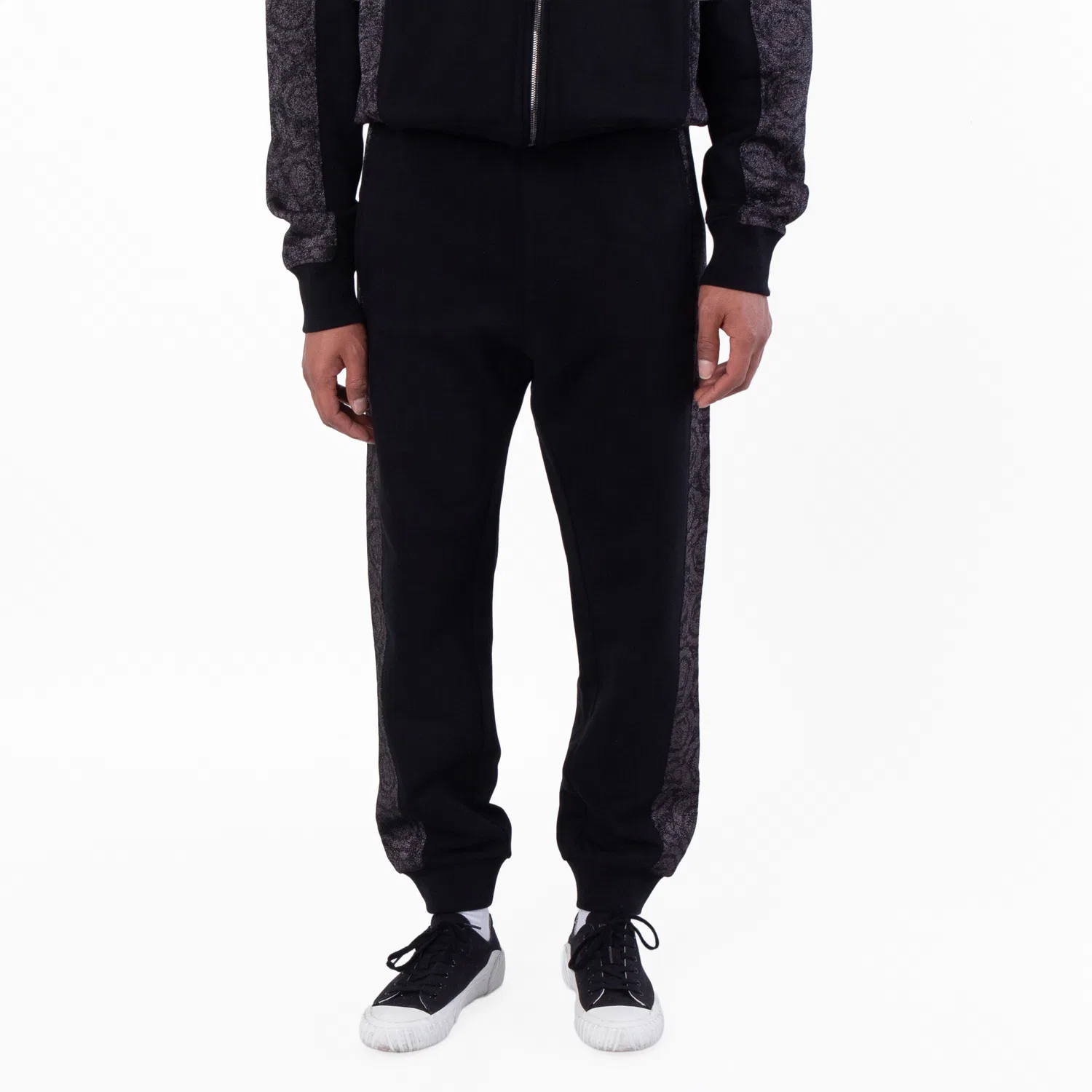 Спортивные штаны с жаккардовым принтом Barocco и люрексом Versace, Black