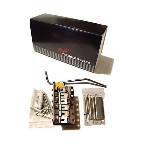 

Бридж тремоло Stratocaster Stratocaster Stratocaster для левшей Fender - ХРОМ 099-2049-002