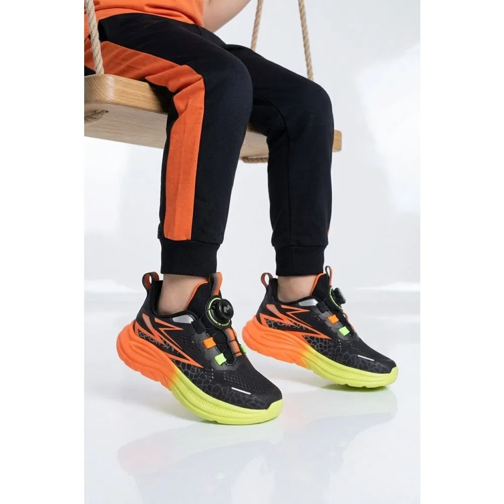 Детские спортивные кроссовки для мальчиков с механизмом и шнурками Misina Marco Kids