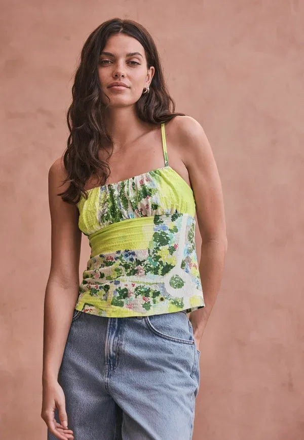 Топ с принтом Regular fit beaded strap sleeveless top Next, National Trust Yellow Floral Print, желтый
