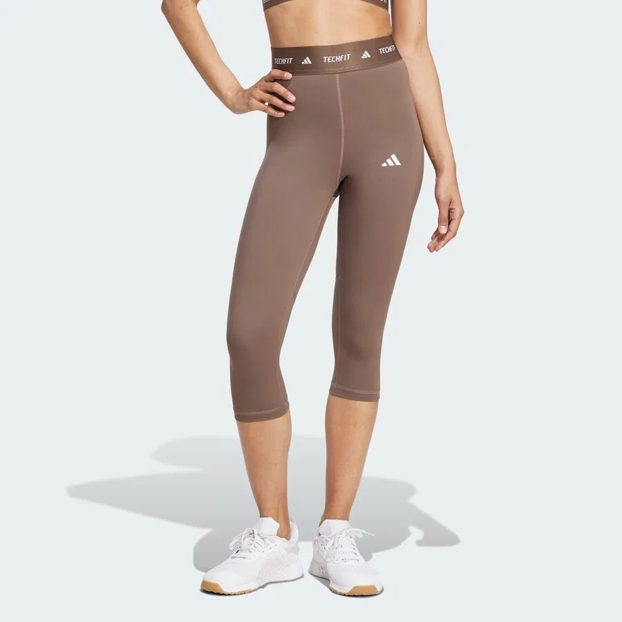 Спортивные брюки-скинни ADIDAS PERFORMANCE 'TECHFIT Capri' в цвете Umbra — фото 2