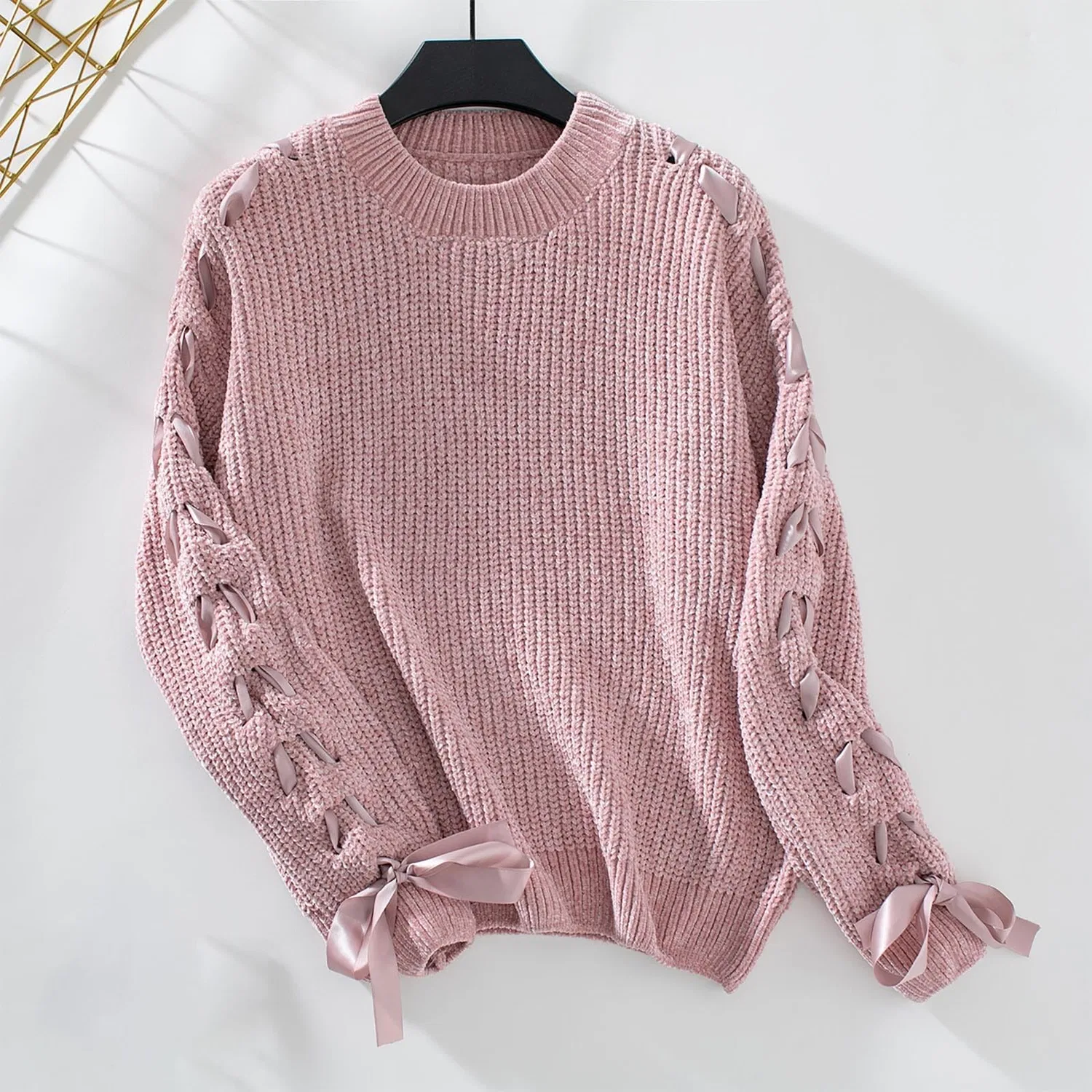 Женский свитер с круглым вырезом с косами, Colore: rosa — фото 4