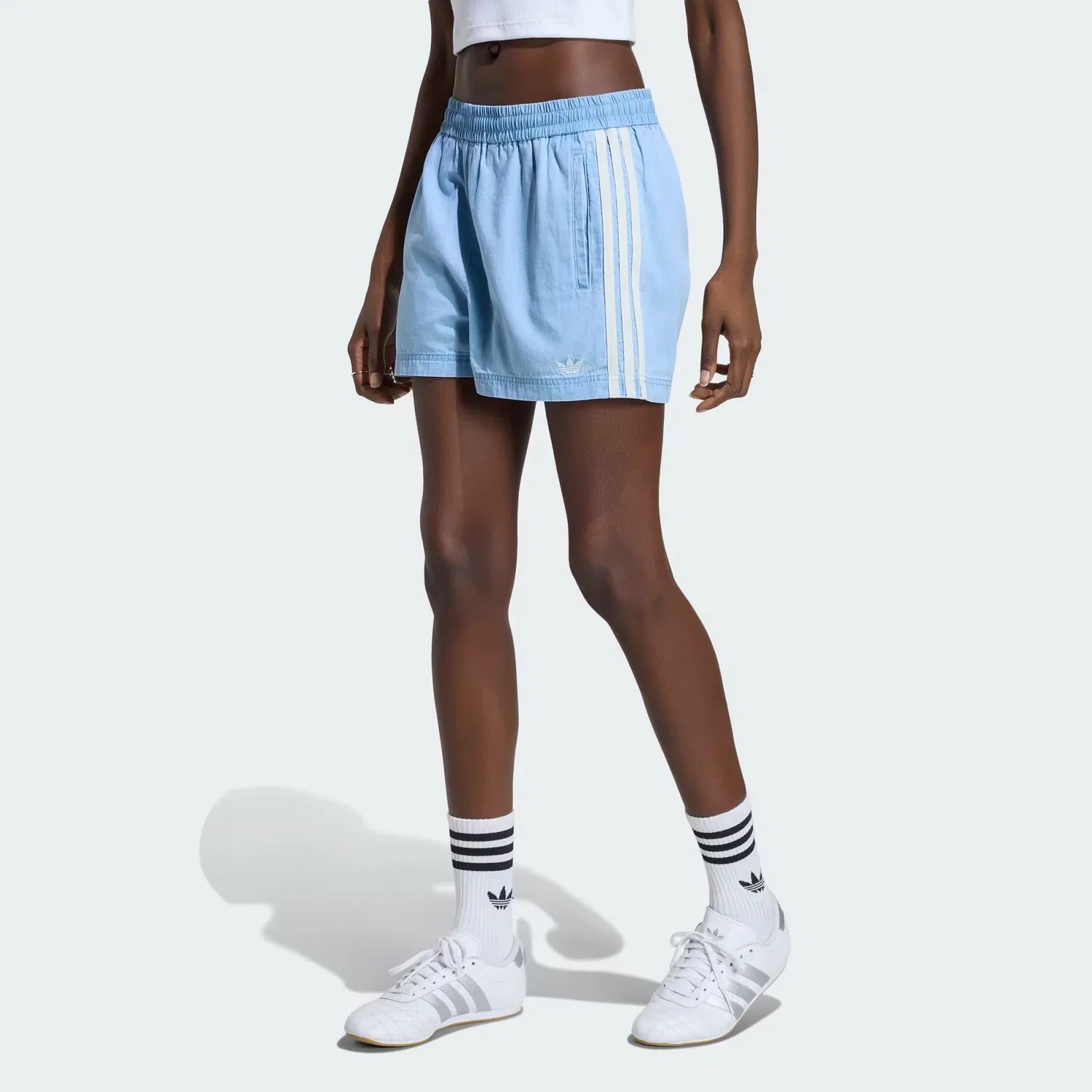 Женские джинсовые шорты с эластичным поясом Summer Glow Adidas Originals, светлый деним