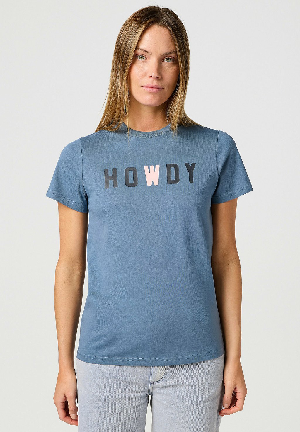 

Футболка с принтом SHORT SLEEVE GRAPHIC - REGULAR FIT Wrangler, цвет Dusty Blue