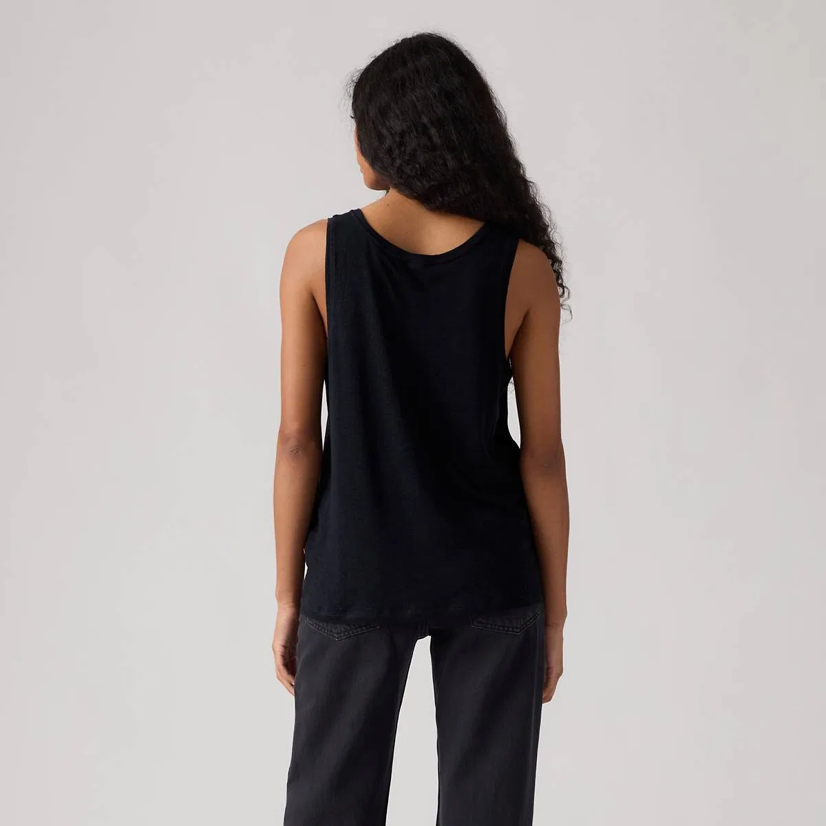Льняная майка с вырезом «Лори» Levi's, Anthracite Night - Black — фото 4