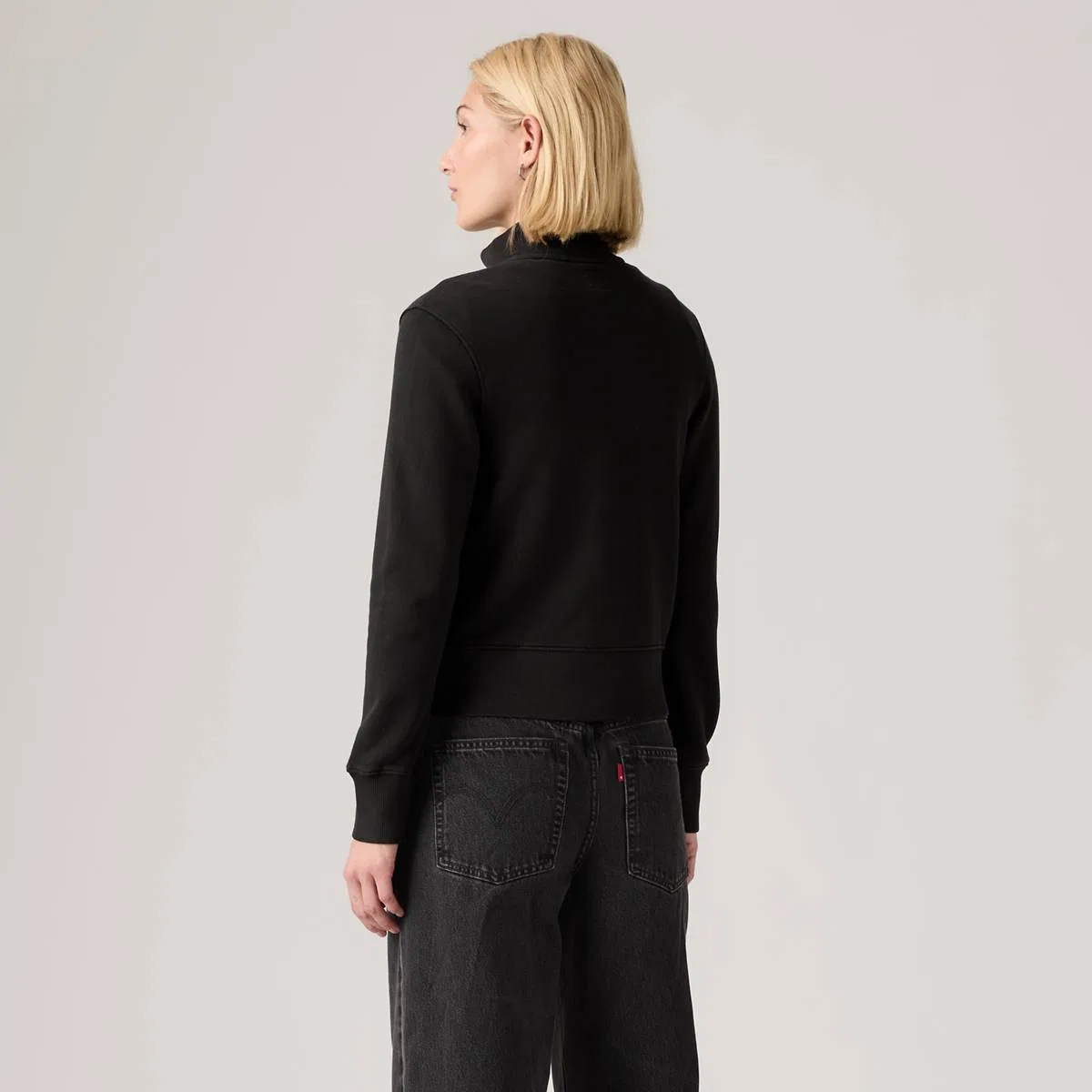 Графический крой, облегающий силуэт, молния по всей длине Levi's, Slim Fit Fleece Club Serif Jet Black - Black — фото 4
