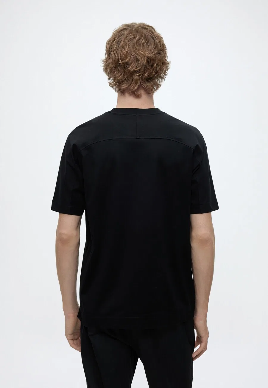 Футболка BOSS C-Taut 180_AM черного цвета с пятнистым рисунком — фото 4