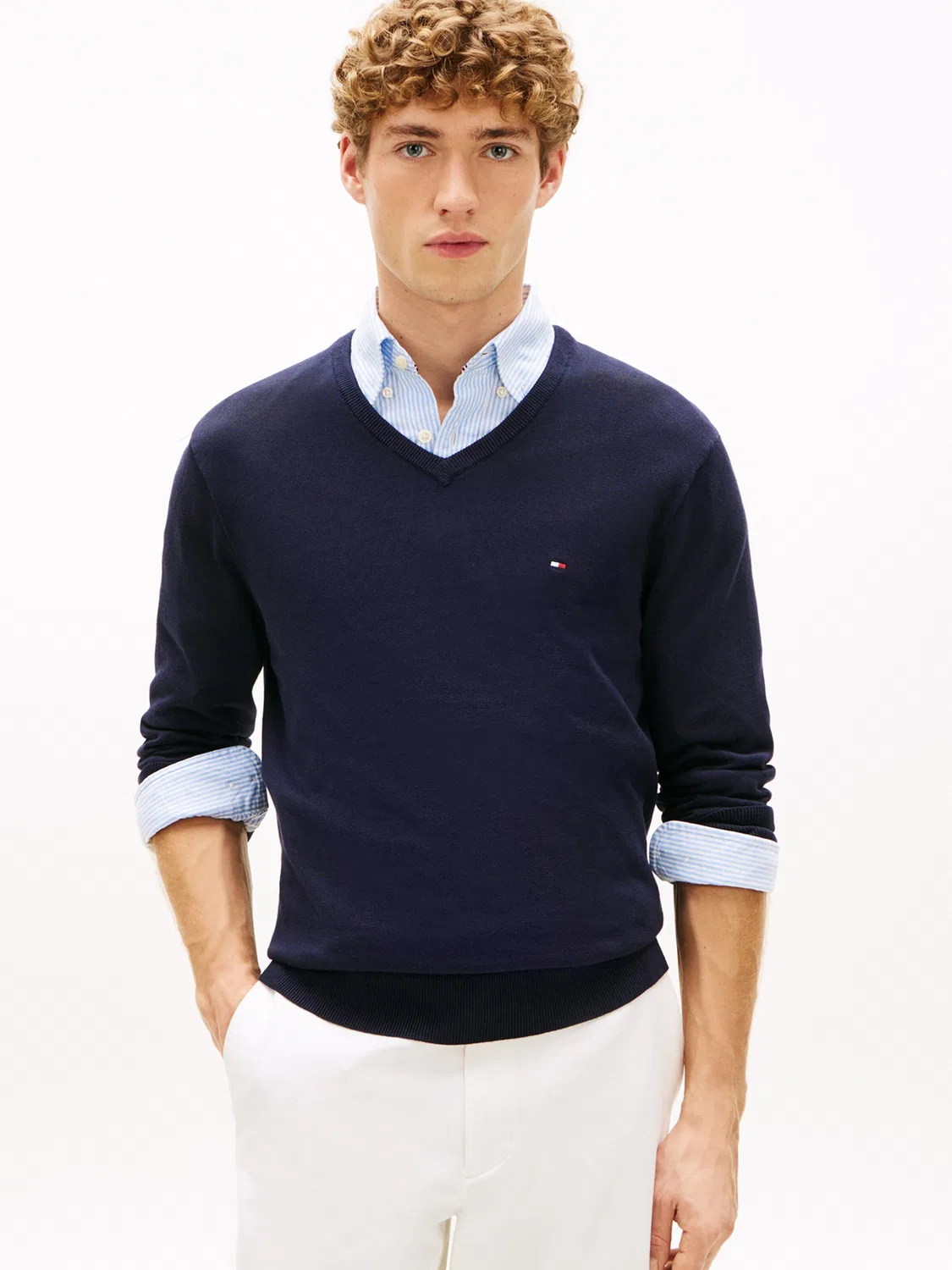 Свитер Tommy Hilfiger ESSENTIAL темно-синего цвета — фото 2