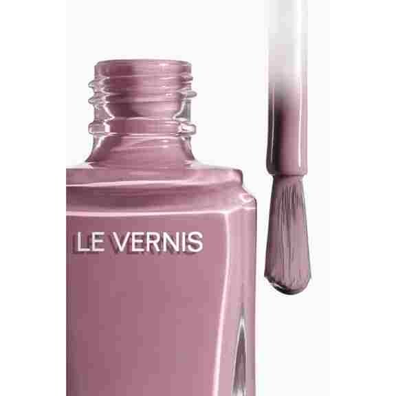 Лак для ногтей Chanel Le Vernis, 137 Sorciere, 13 мл — фото 2