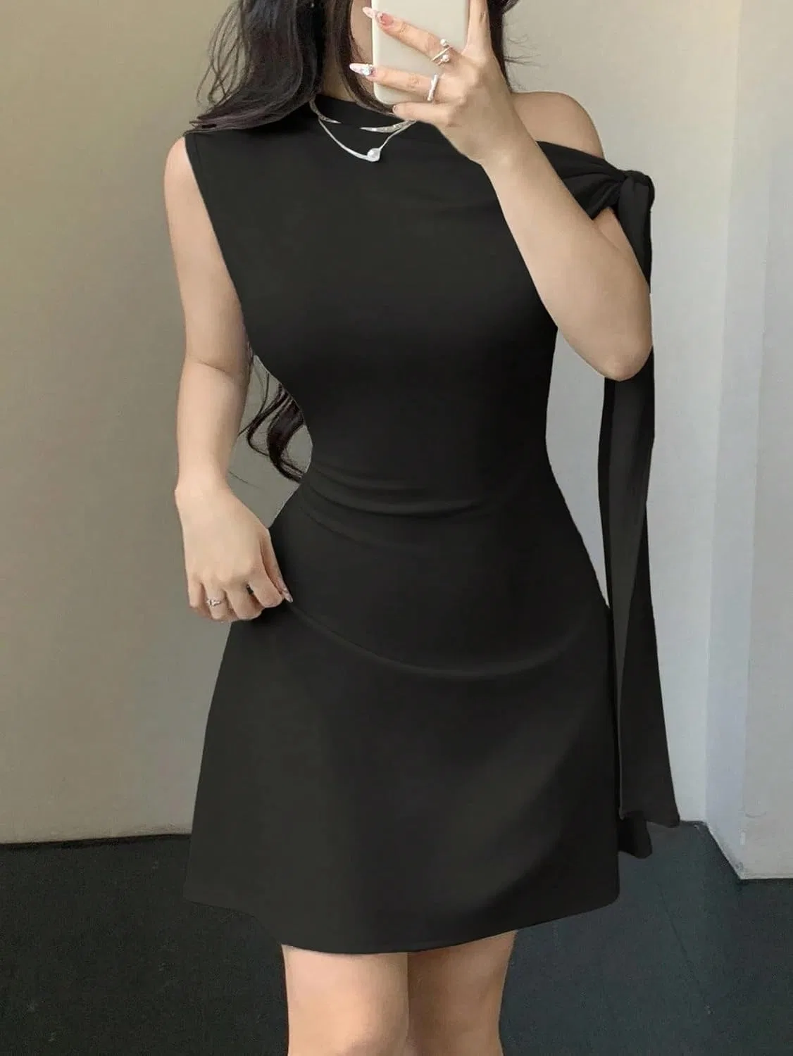 Женское летнее платье с асимметричной завязкой на талии, Black — фото 2