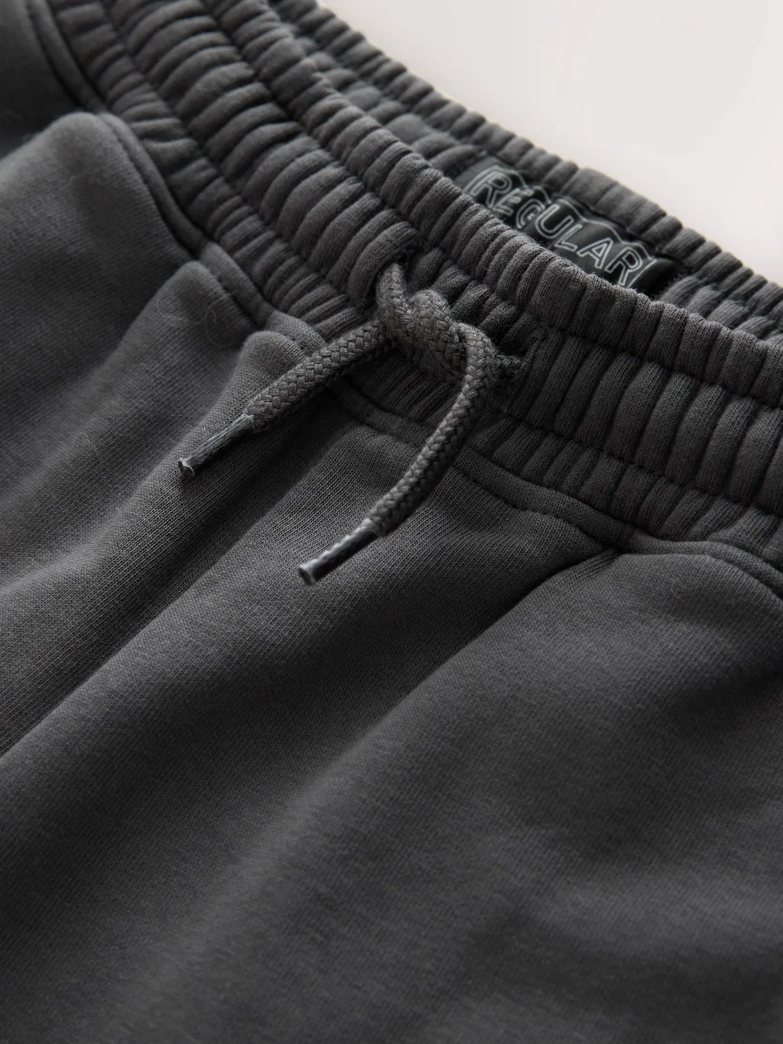 Джоггеры Regular Fit, Charcoal Next — фото 3