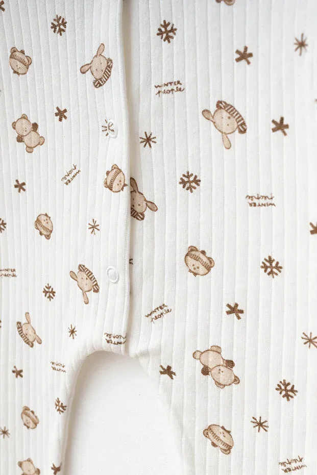 Детский комбинезон для новорожденных с принтом Winter Bear Yukobaby Bebeğiniz Için En Doğalı, Ecru — фото 3