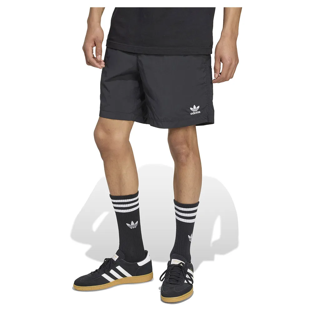 

Шорты adidas Originals Trefoil Essentials Woven shorts, черный