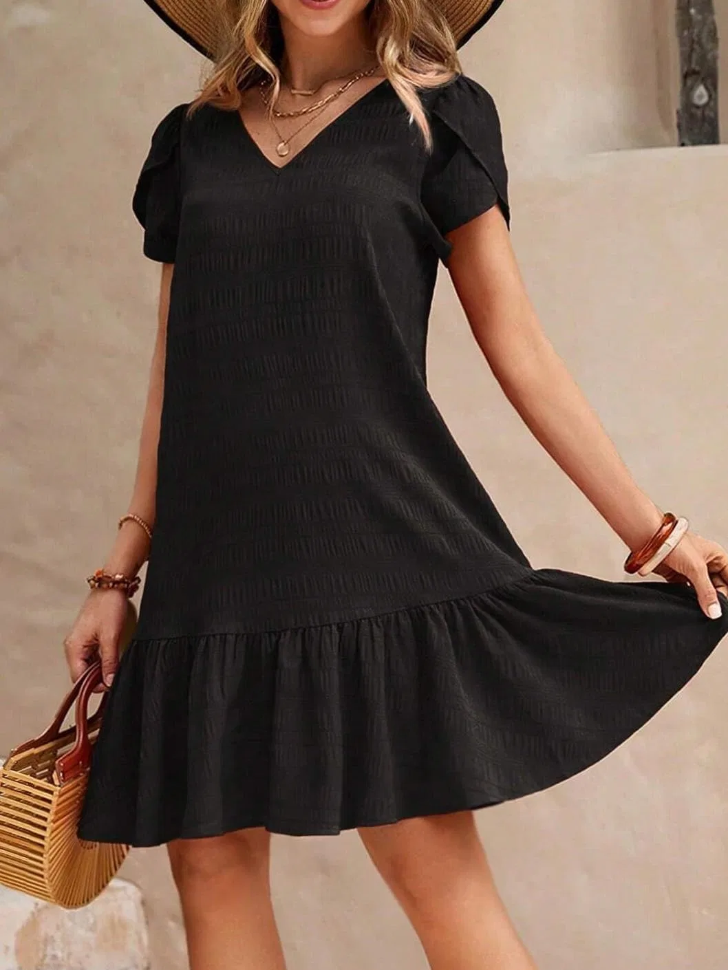 Женское платье с воланами V-образным вырезом Smock, Black — фото 2