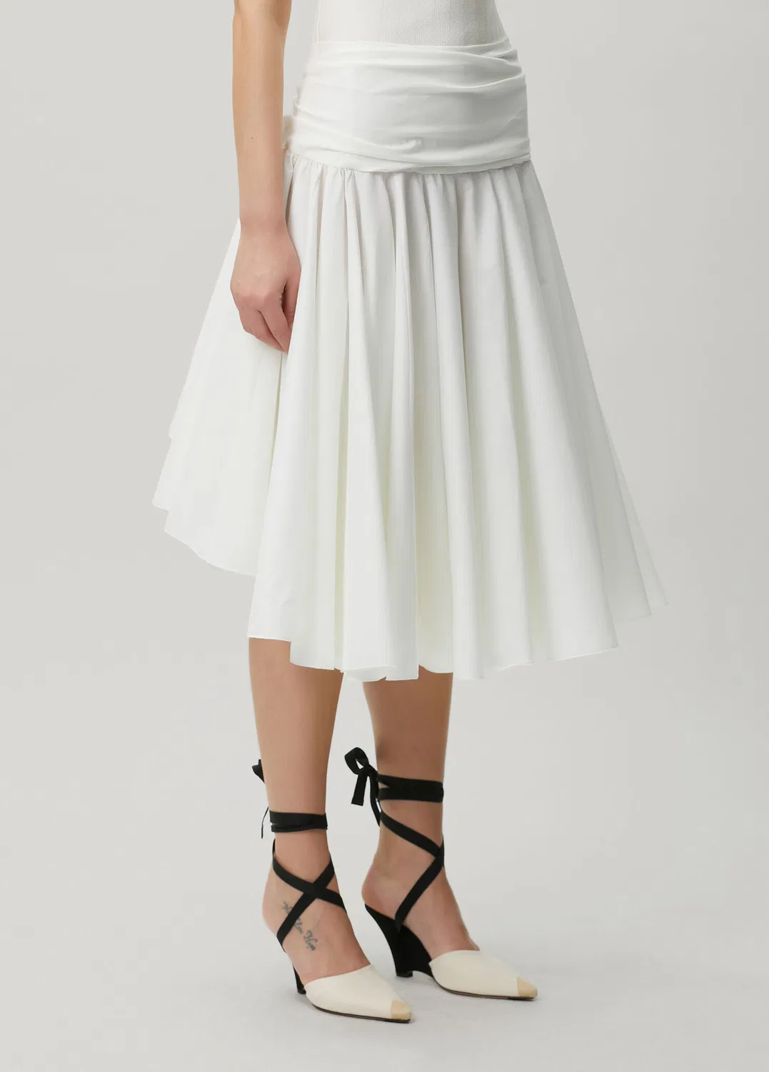 Юбка асимметричная плиссированная The Petticoat Jacquemus, white — фото 3