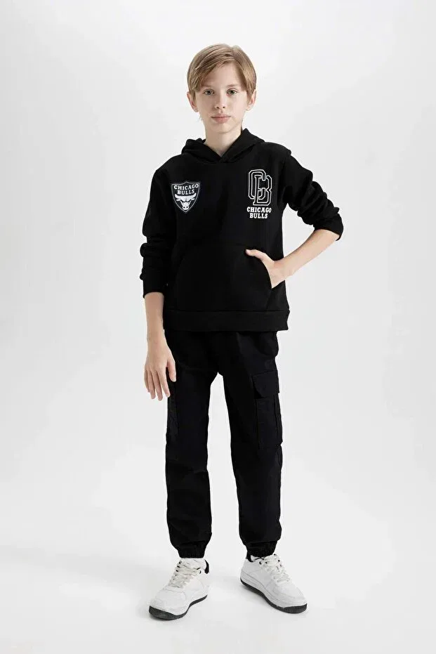 Детские свитшот с принтом для мальчиков NBA Chicago Bulls Oversize Wide Fit Hooded Back Printed Defacto, Black — фото 2