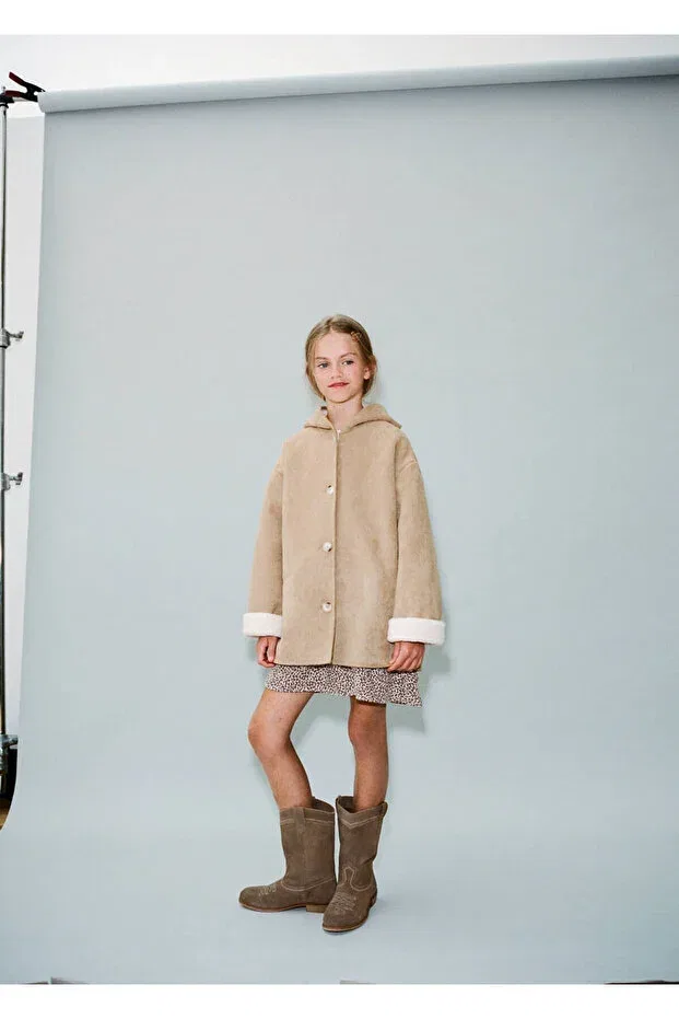 Детское пальто для девочек с капюшоном Mango Kids, Medium Brown — фото 3