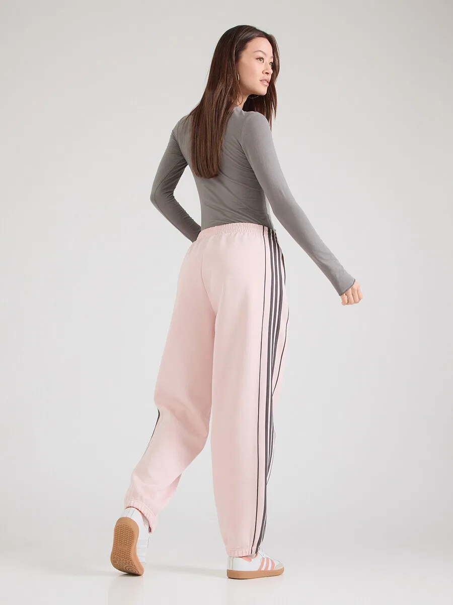 Зауженные брюки ADIDAS ORIGINALS 'Adicolor' в розовом цвете — фото 4