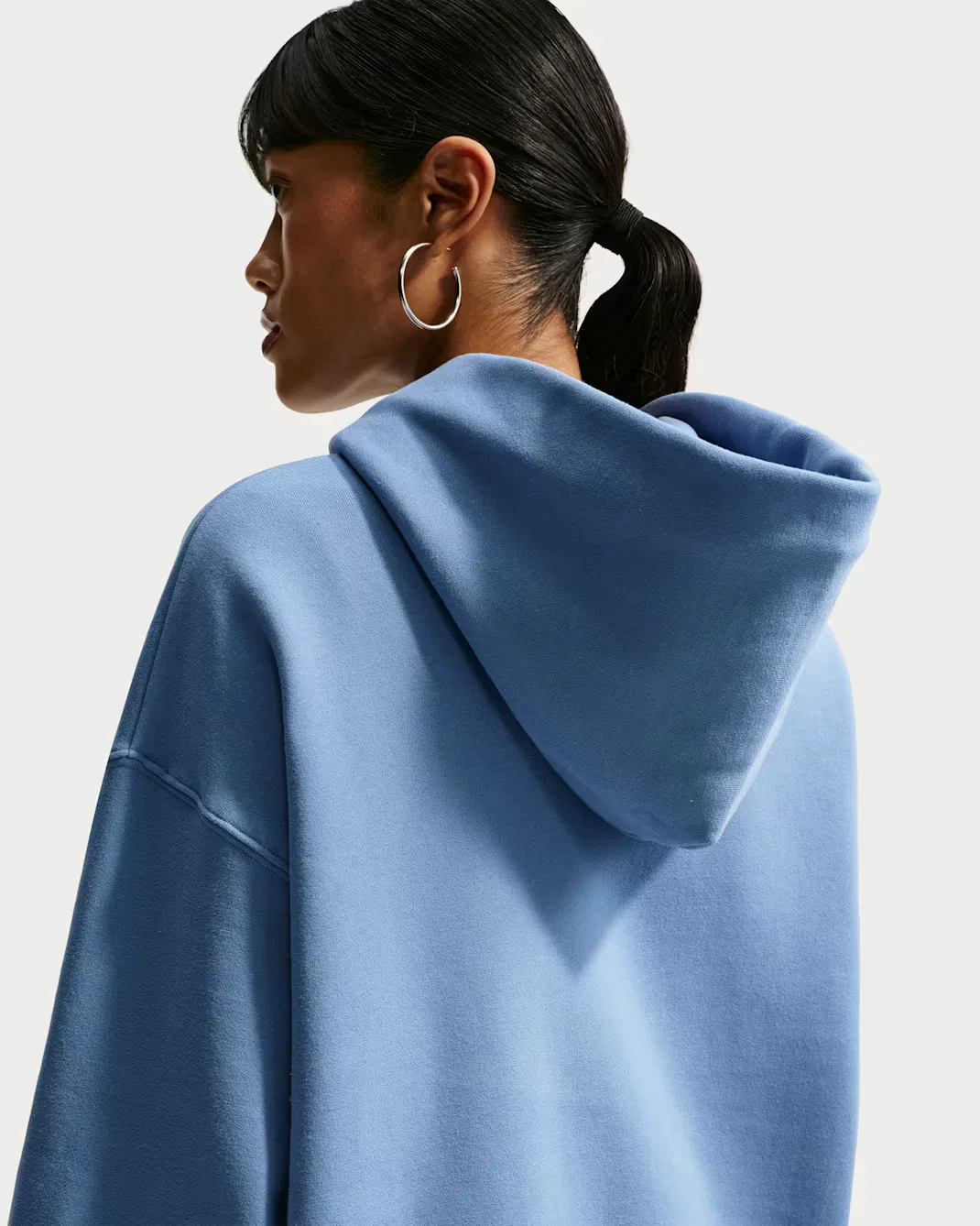 Женская толстовка с капюшоном оверсайз Nike Studio Fleece Medium Weight, Work Blue/Sail — фото 2
