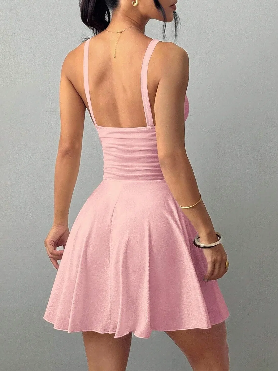 Женское мини-платье с V-образным вырезом и драпировкой на талии, Pink — фото 2