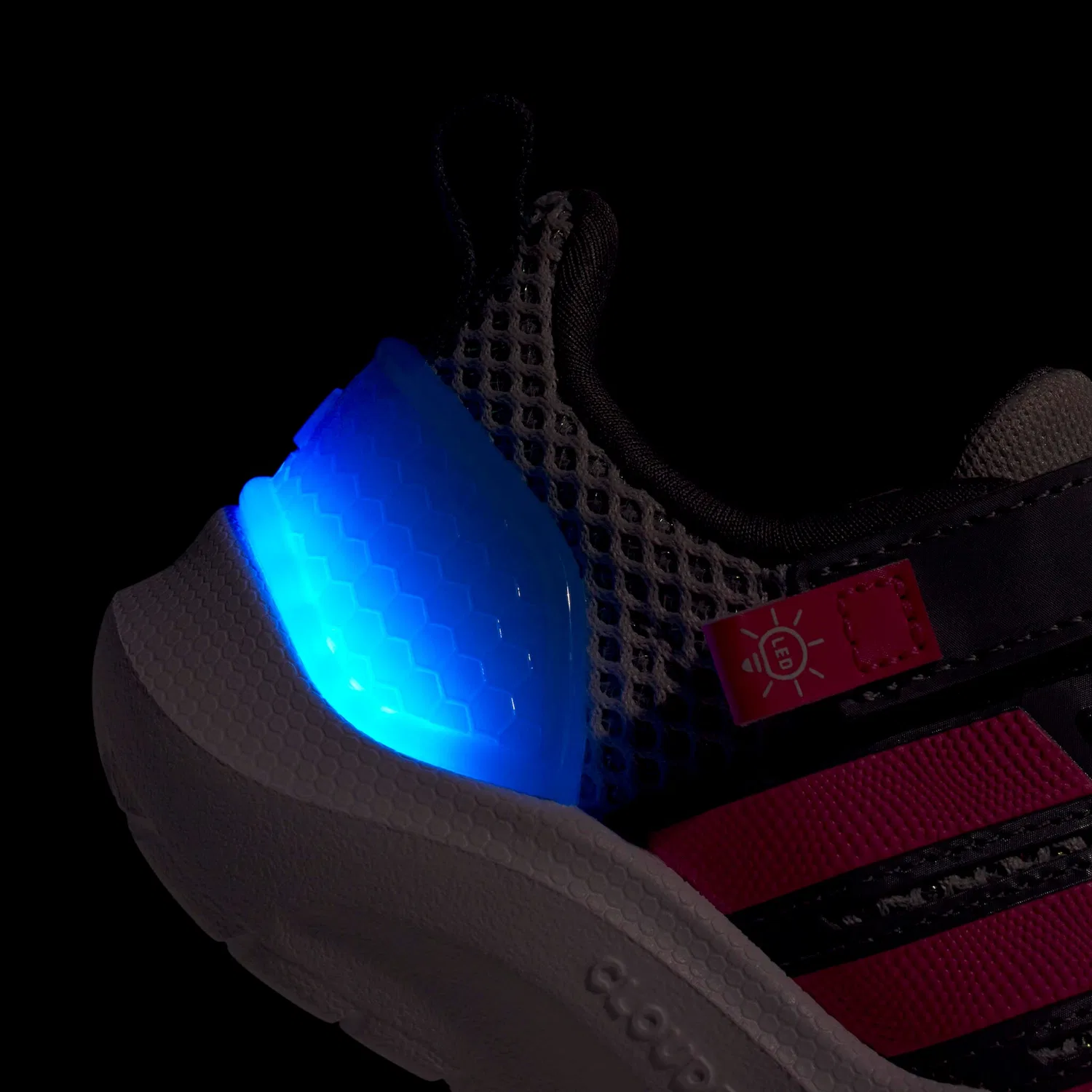 Детские кроссовки с LED-подсветкой Adidas Sportswear, Grey One/Lucid Pink/Lucid Aquamarine — фото 4