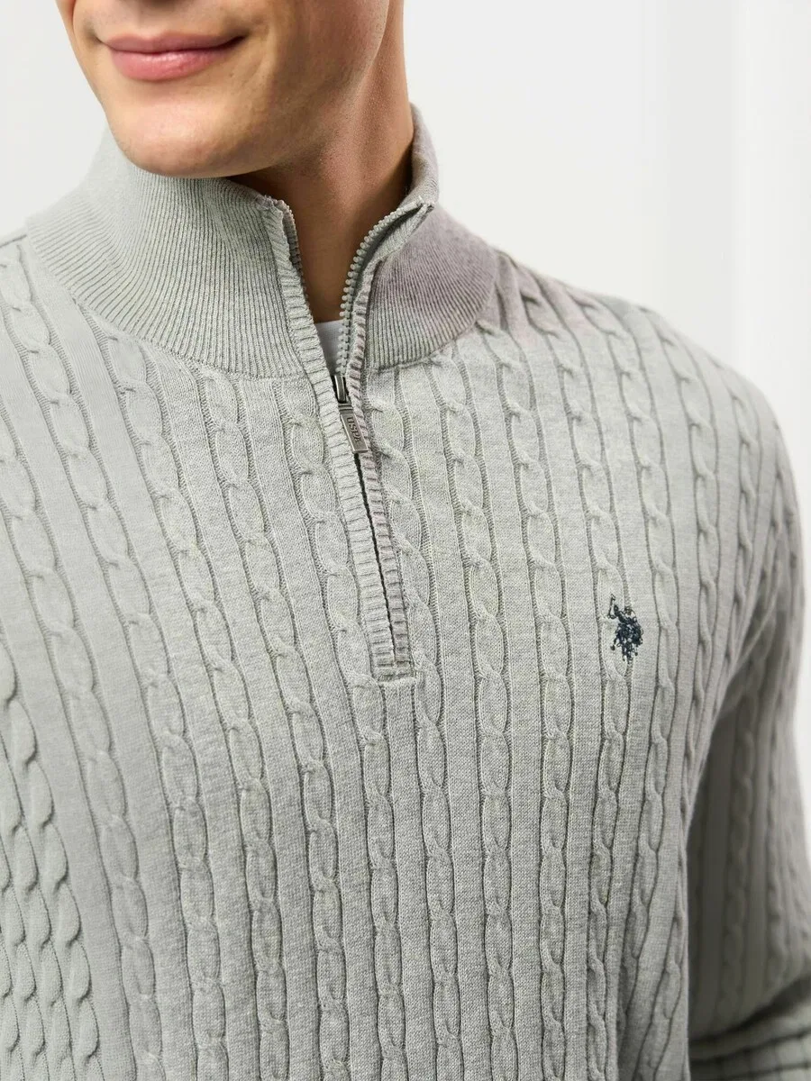 Свитер U.S. POLO ASSN. 'UMRomeo Half-zip' серого цвета с пятнистой текстурой — фото 4