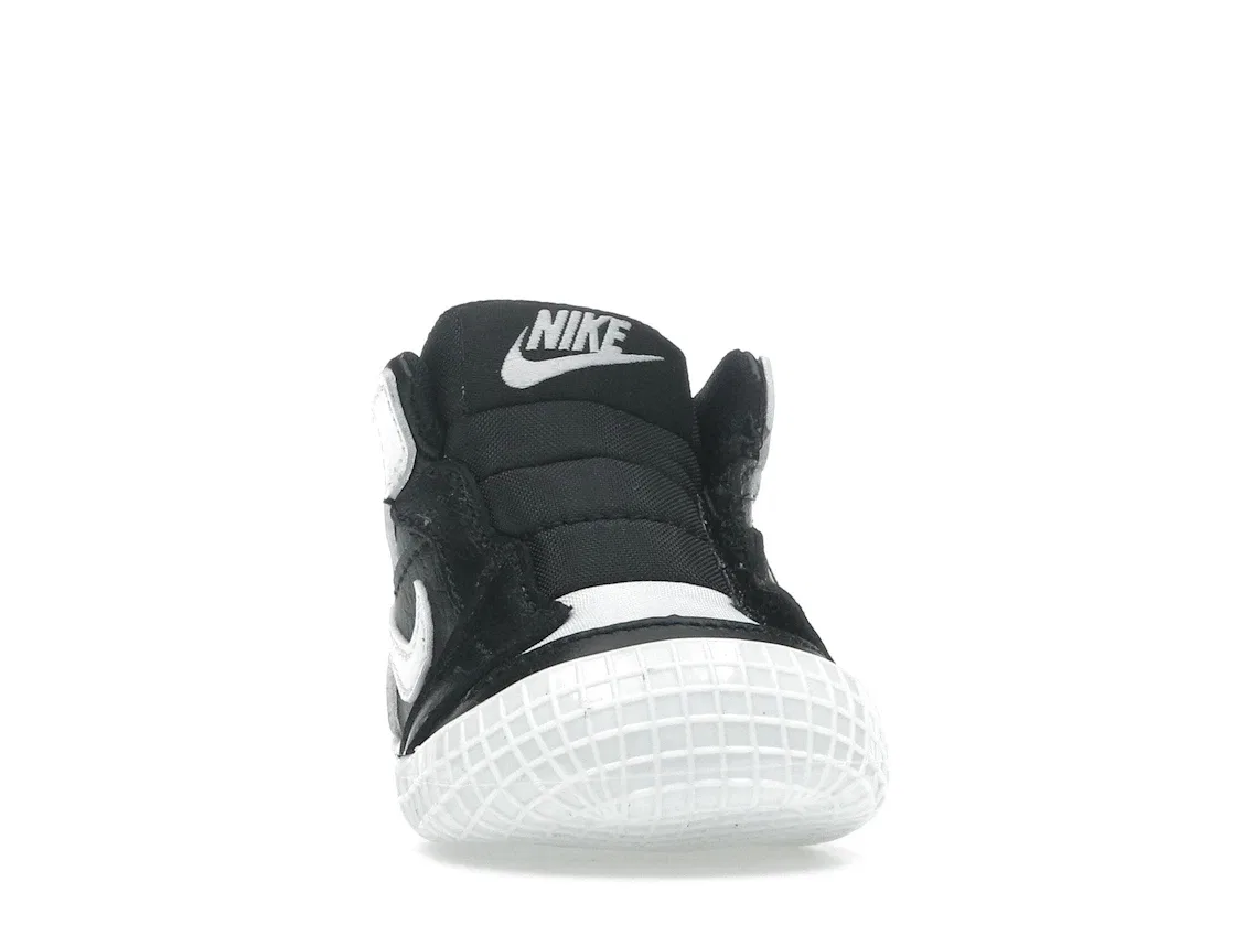 Детские кроссовки Lifestyle с принтом Jordan 1 Crib Bootie Jordan, Black/White/White — фото 2