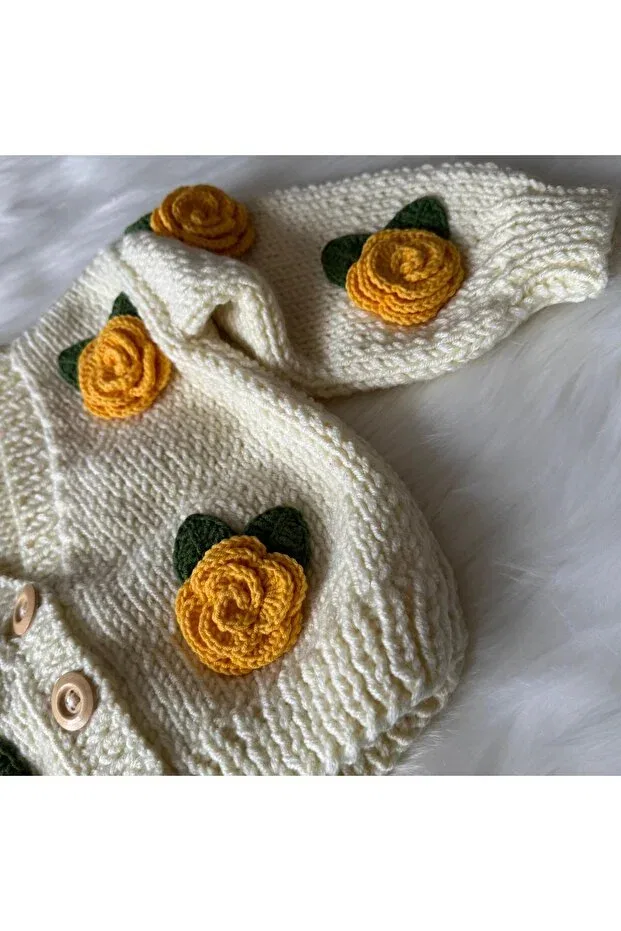 Детский кардиган с цветочным принтом Rose motif hand knitted baby kids cardigan jacket Home, Nude Color — фото 2