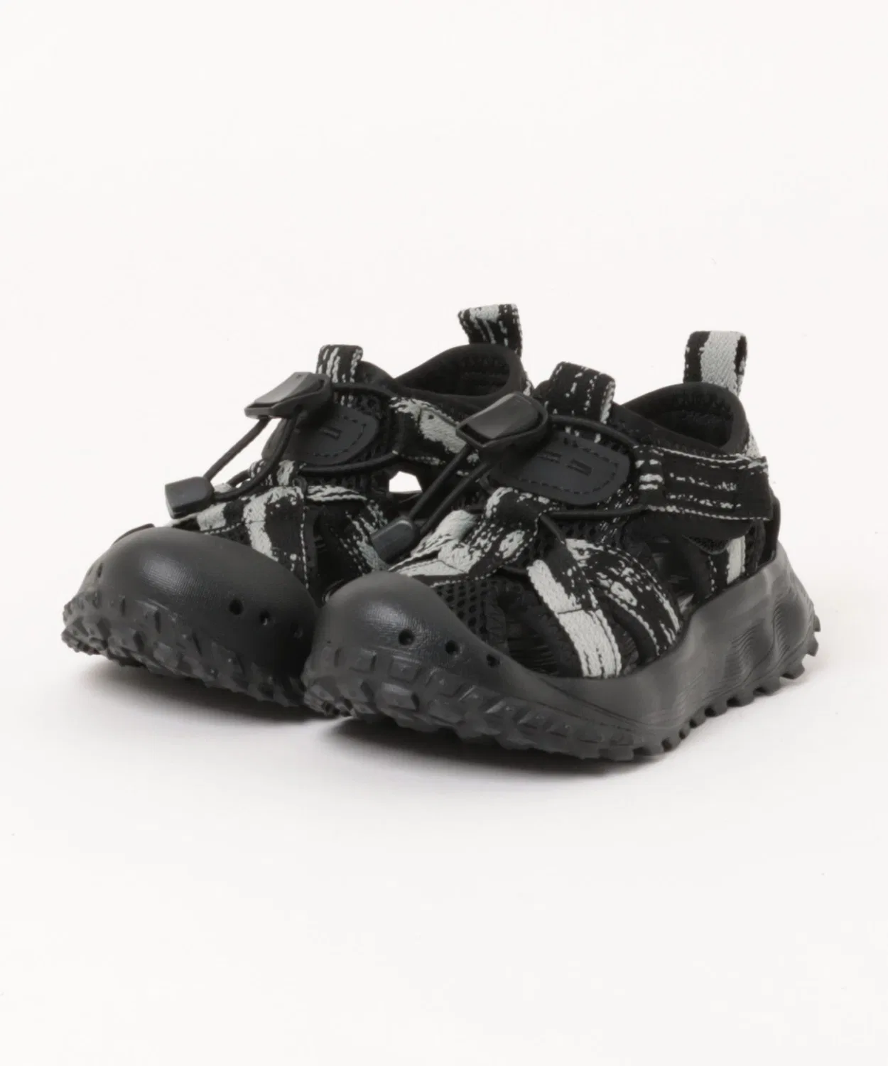 Детские сандалии-кроссовки с быстросохнущим материалом, модель 261002 MAD FOOT, Black