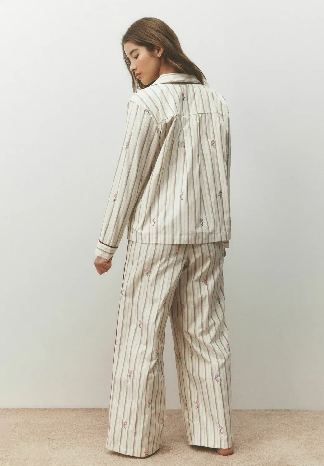 Пижамный комплект с декоративными пуговицами - пижамный комплект Next, Neutral Stripe
