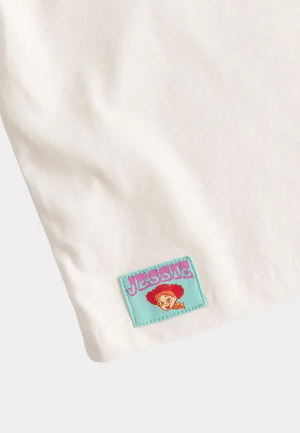 Футболка с вышивкой Unisex T-shirt Marks & Spencer, ecru, экрю — фото 4