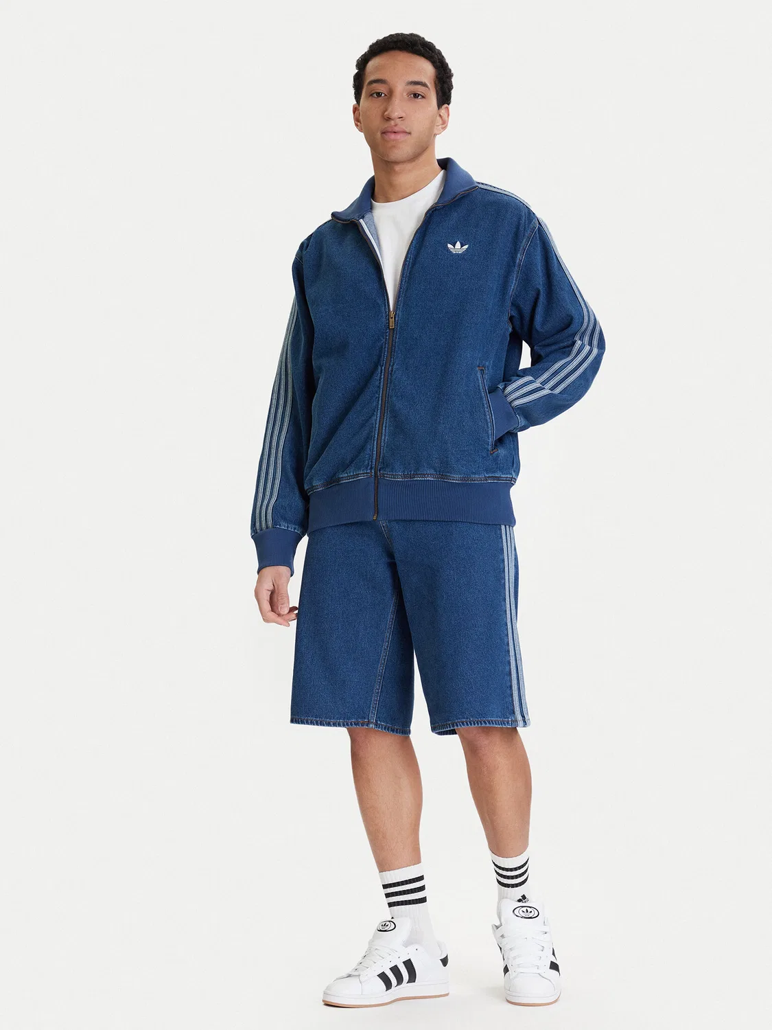 Мужской свитшот свободного кроя adicolor Denim Firebird Adidas, синий — фото 2