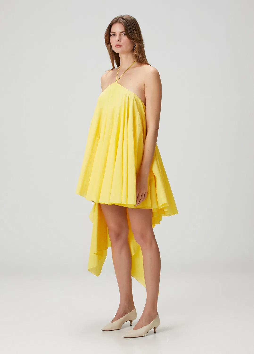 Платье асимметричное с воланами Jacquemus, Yellow — фото 2