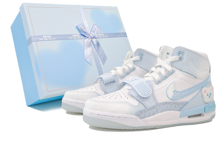 

Женские баскетбольные кроссовки Jordan Legacy 312 Vintage