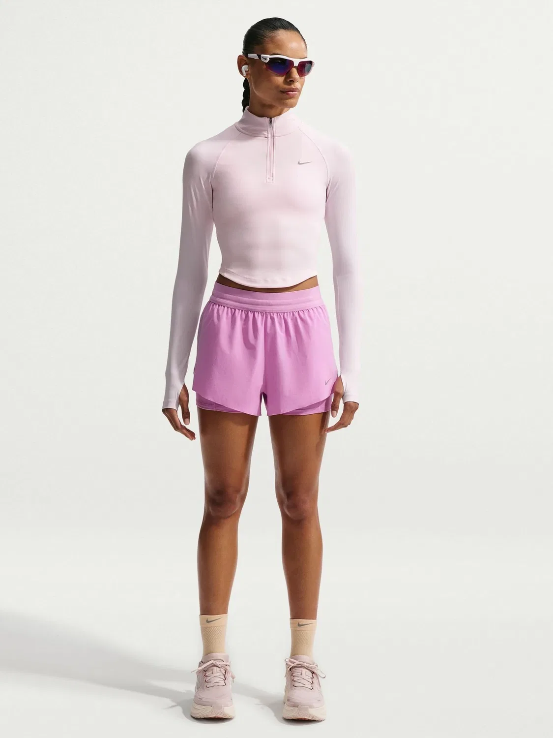 Шорты для бега 2-в-1 Nike Swift Dri-FIT, фиолетовый