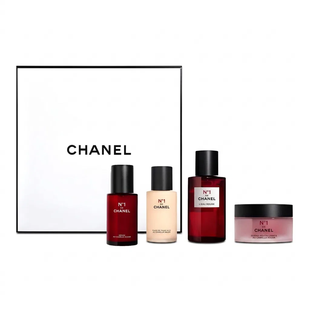 Набор косметики для ухода с красной камелией No. 1 Red Camellia Beauty Box, CHANEL