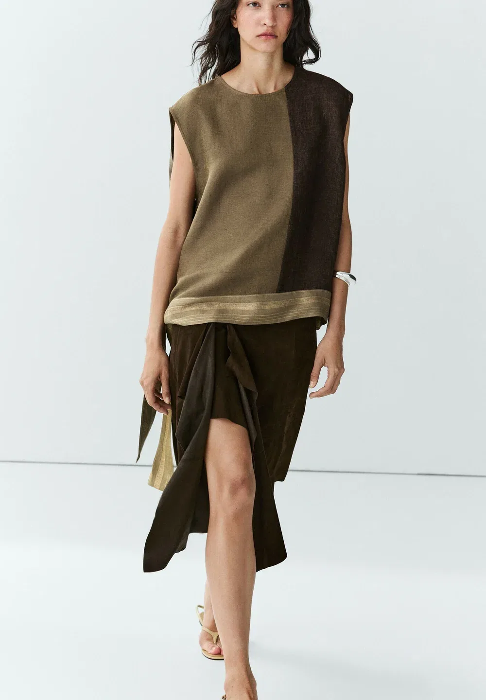 Блузка из смесовой льняной ткани с цветовыми блоками, свободного кроя Massimo Dutti, Dark Brown — фото 3