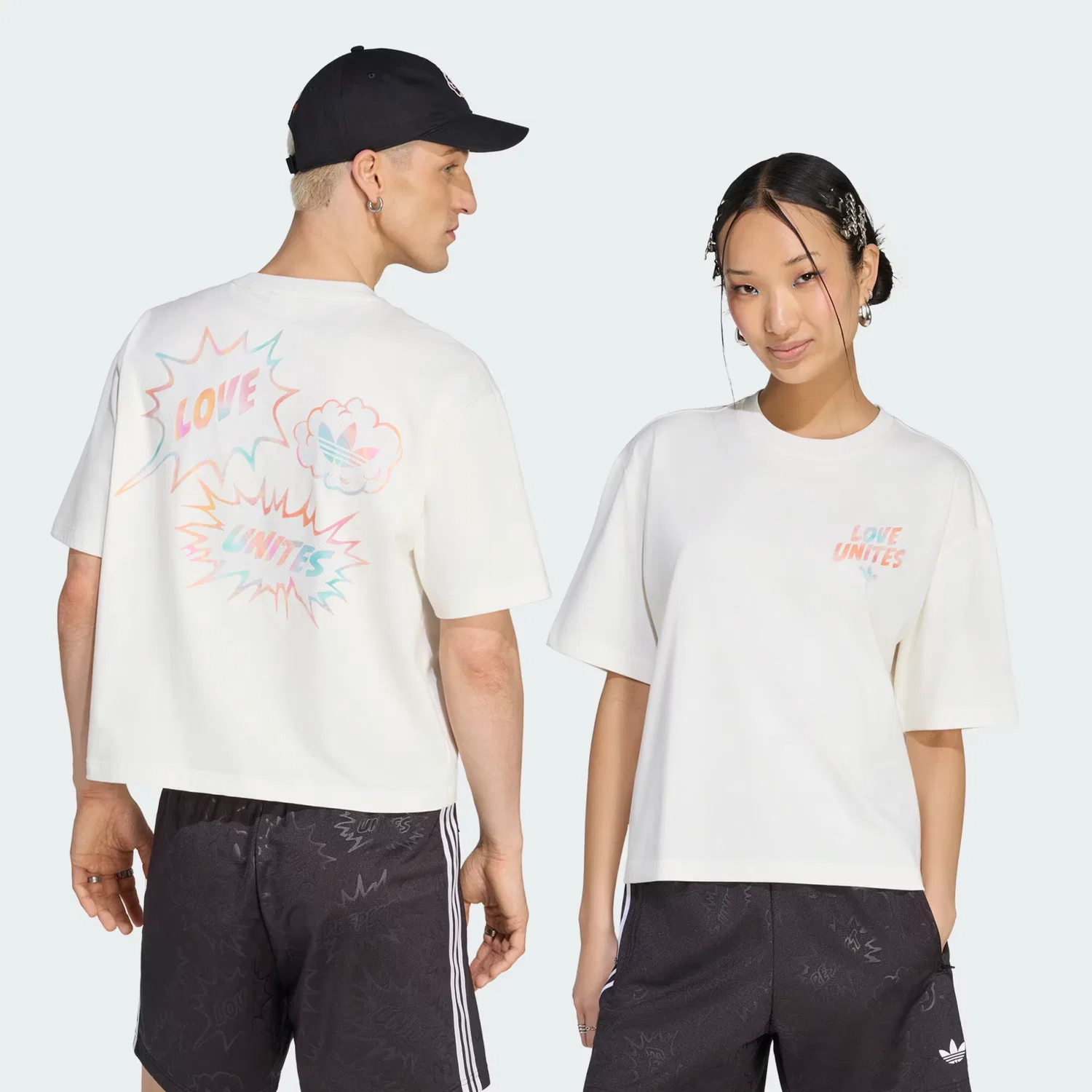 Футболка свободного кроя Love Unites Graphic Tee Adidas Originals, белый — фото 4