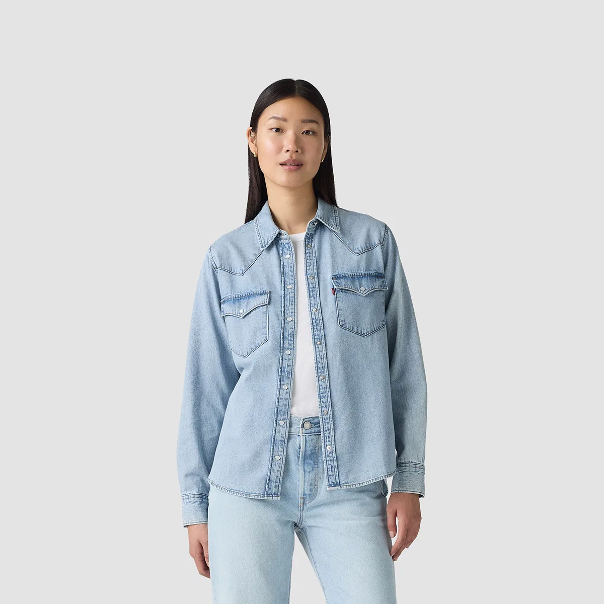 Женская рубашка джинсовая Levi's, Light Blue — фото 4