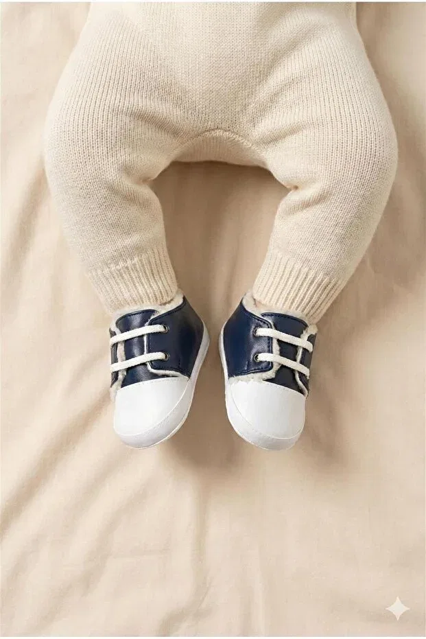 Детские туфли для девочек с кружевной шнуровкой Genuine leather baby shoes, first step shoes, warm baby booties with fur inside Numix Baby Kids, Navy Blue