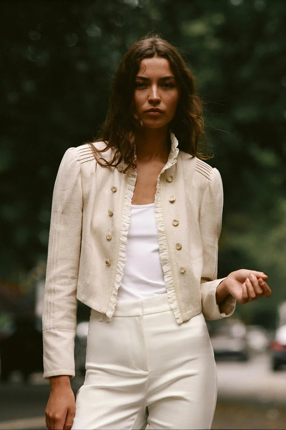 Укороченный пиджак с оборками ZARA, Light beige