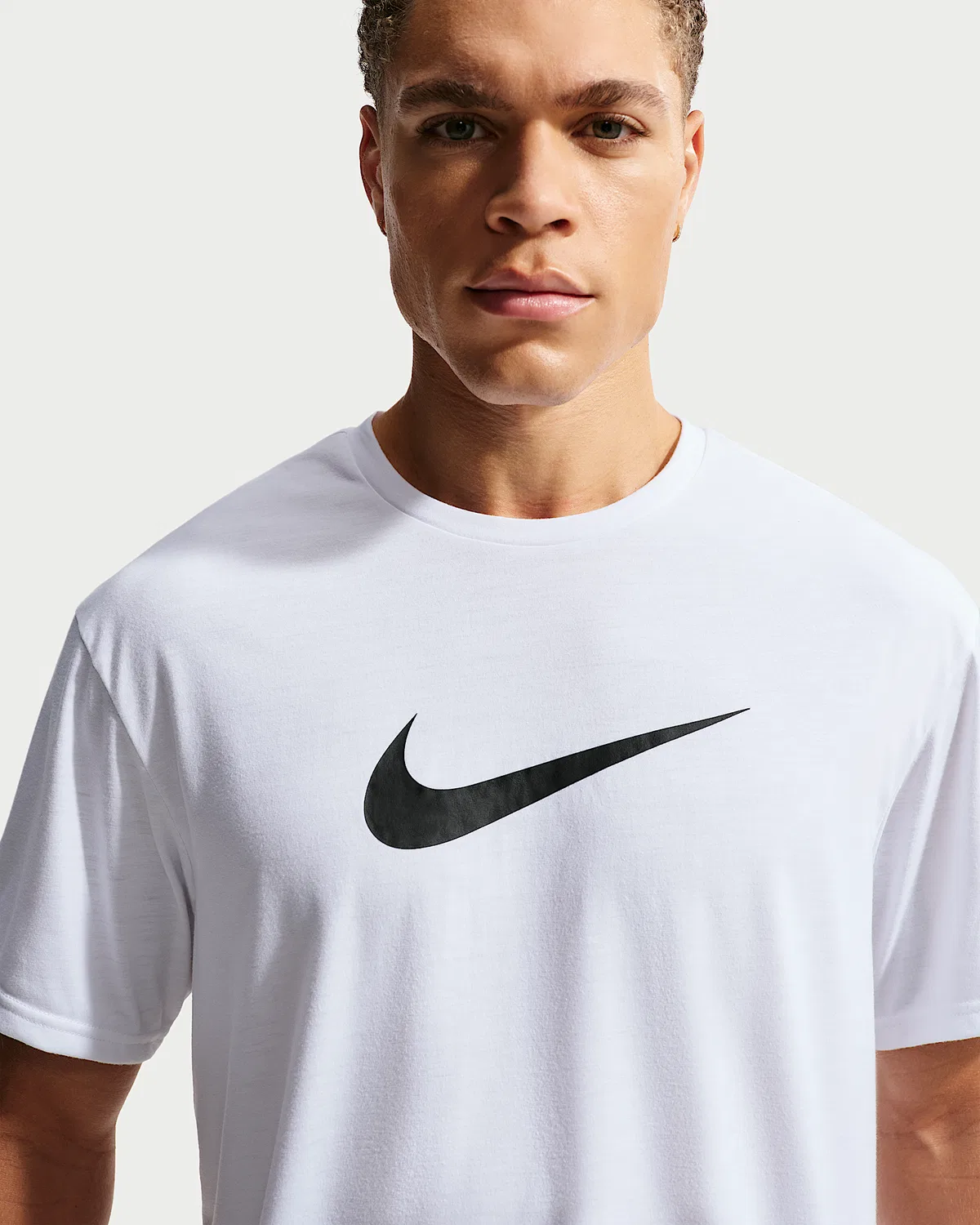 Мужская футболка Nike Swim Hydroguard Dri-FIT UV с коротким рукавом, White — фото 3
