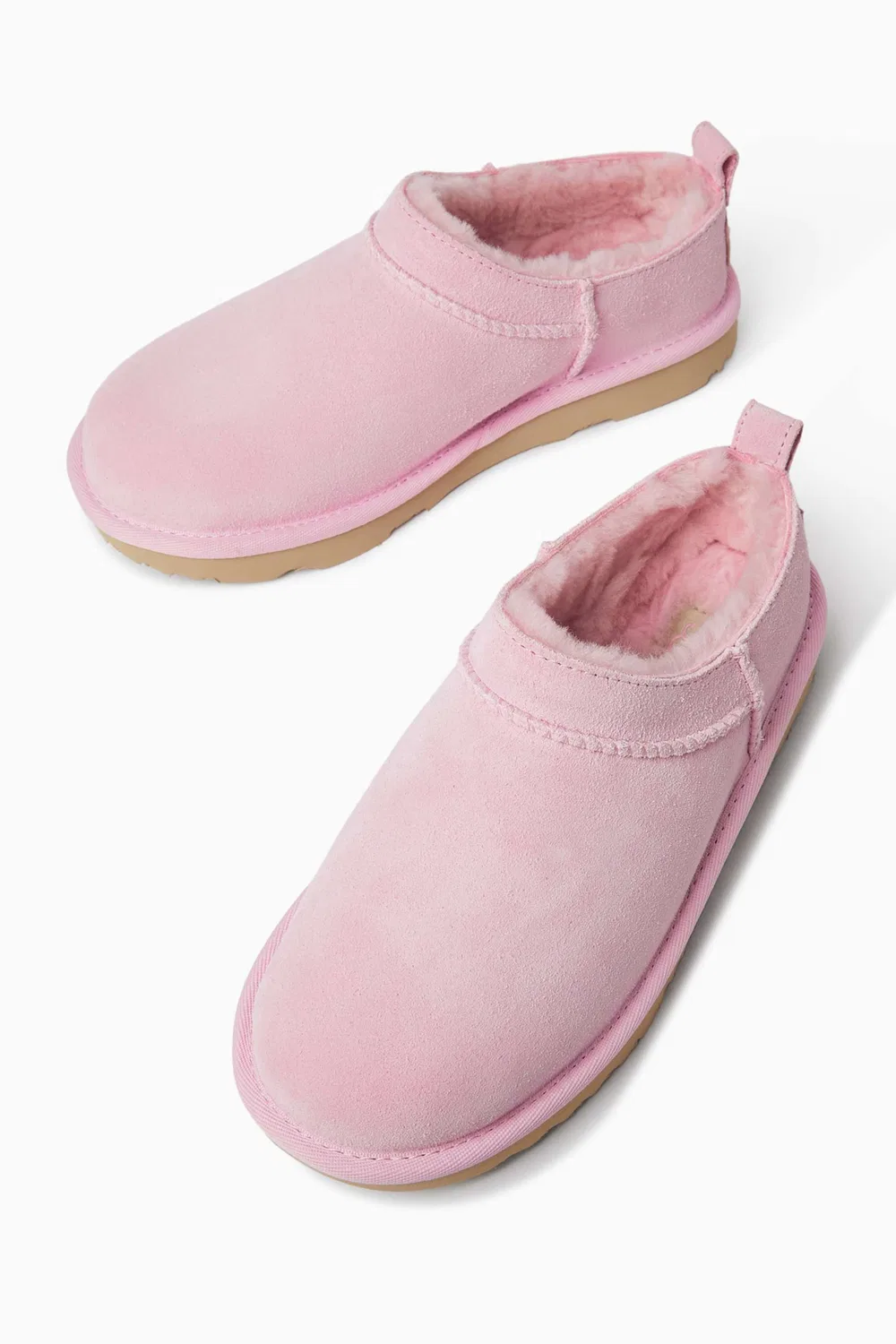 Сандалии классические из замши UGG, розовый — фото 2