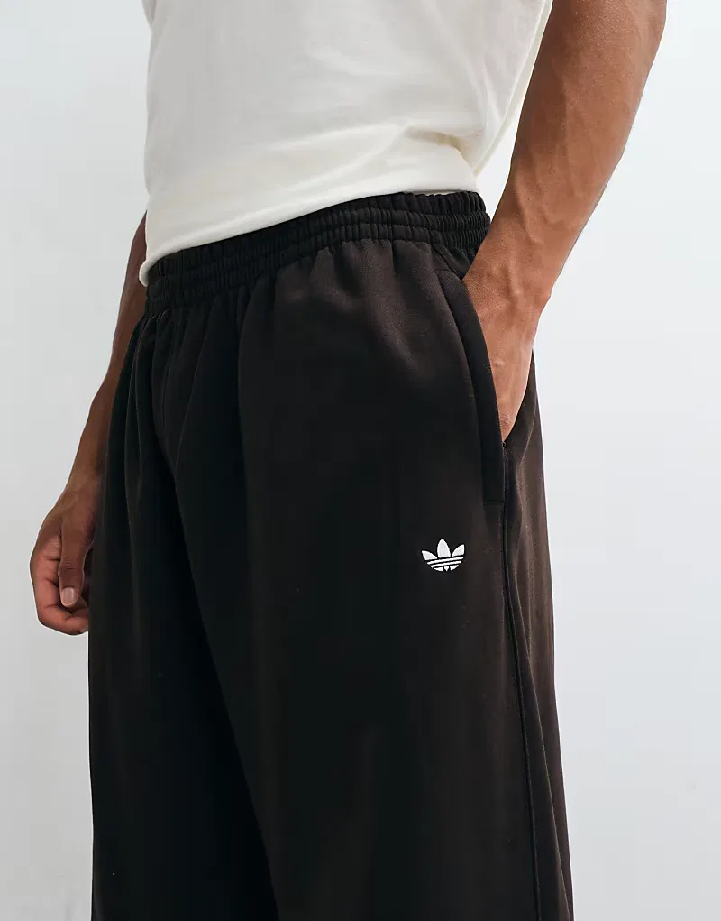 Спортивные брюки Adidas Originals Essentials, коричневый — фото 4