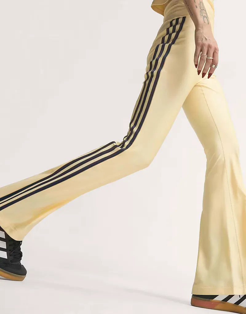 Леггинсы Adidas Originals Sport Superstar полной длины, теплый ванильный оттенок — фото 2