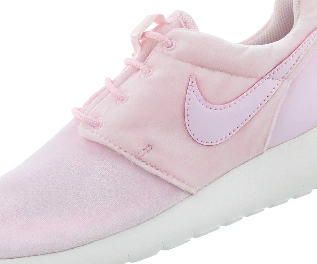 Детские кроссовки для бега Roshe One Nike, Arctic Pink/Sail — фото 3