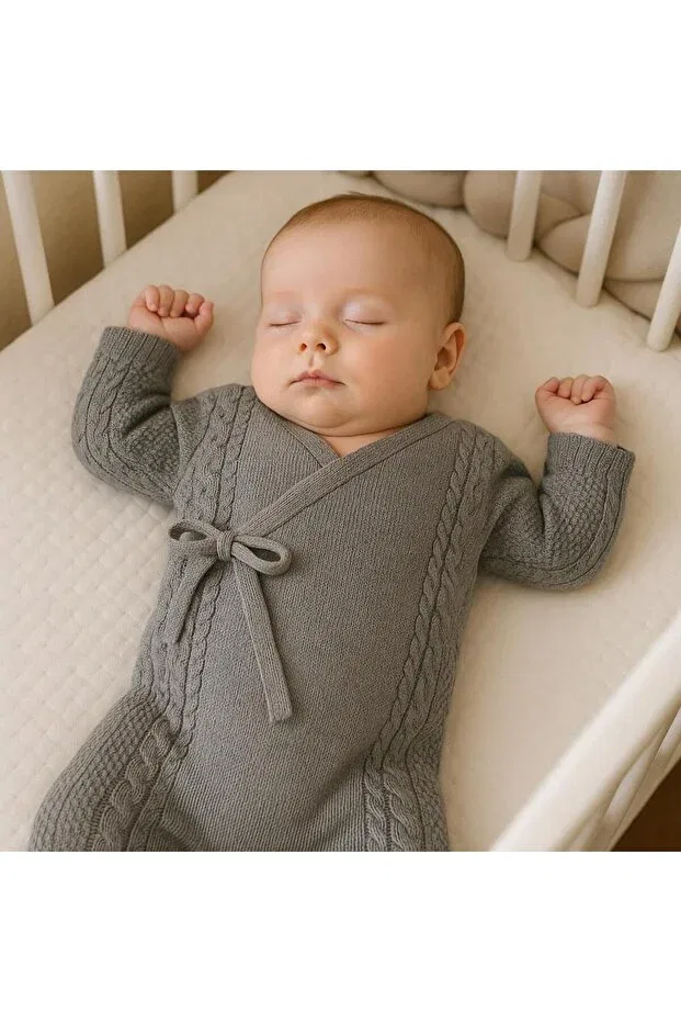 Детское боди-комбинезон с косами вязки Seamless kimono knitwear baby romper with hair braid detail Meriç Bebe - Bütün Çocuklar Melektir. Mrc, Gray — фото 2