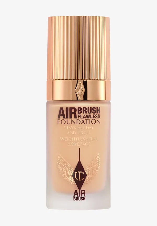 Безупречная тональная основа, созданная с помощью аэрографа 30 мл Charlotte Tilbury, цвет 5 cool
