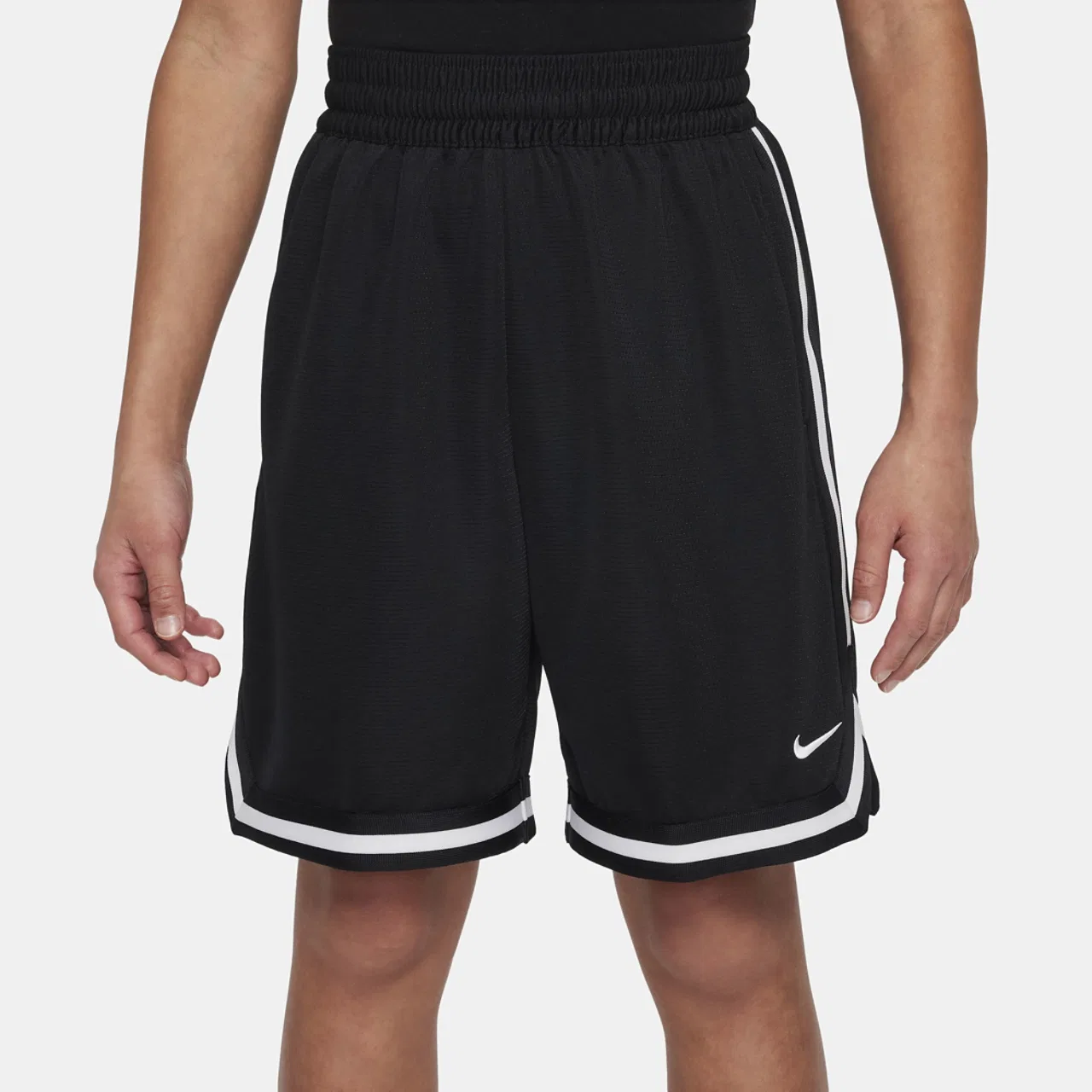 Шорты для мальчиков Dri-FIT DNA 24 Nike, черный/белый